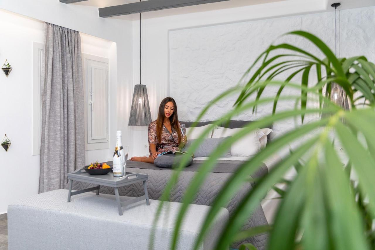 El_Puerto Luxury Port Suites Naxos City Extérieur photo