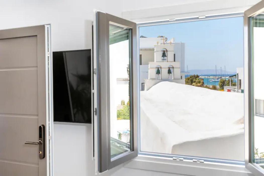El_Puerto Luxury Port Suites Naxos City Extérieur photo