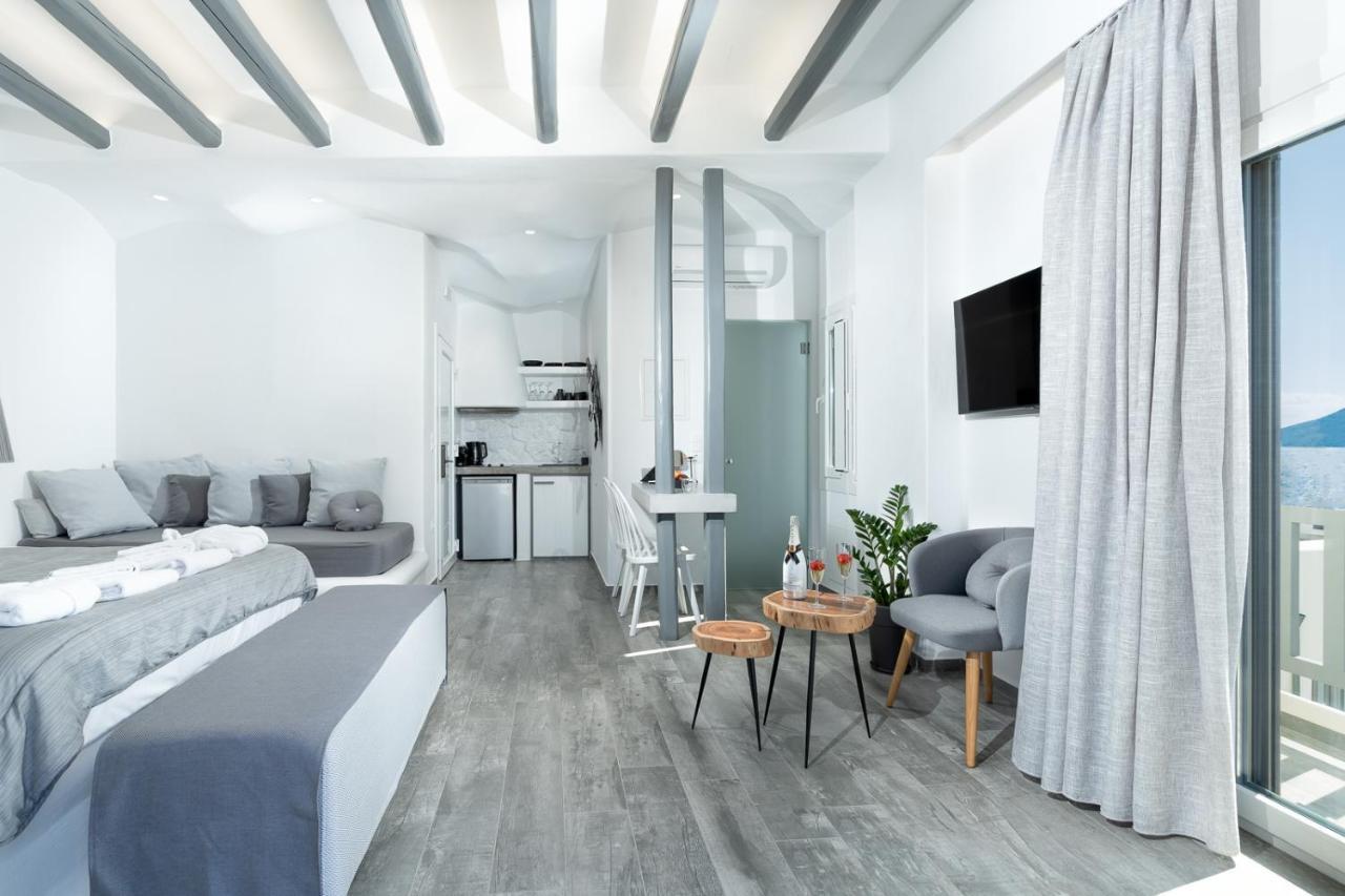 El_Puerto Luxury Port Suites Naxos City Extérieur photo